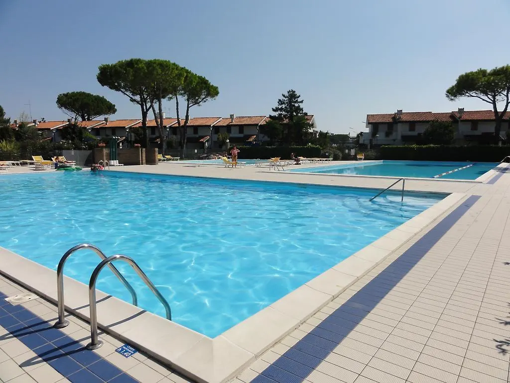 Villaggio Danubio Bibione 0*,  Italien